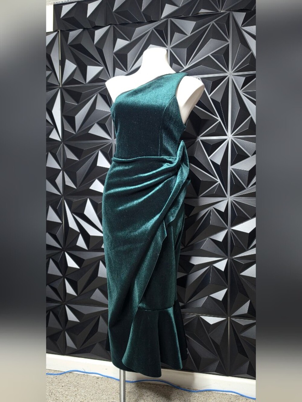 Emerald One-Shoulder Draped Velvet Dress